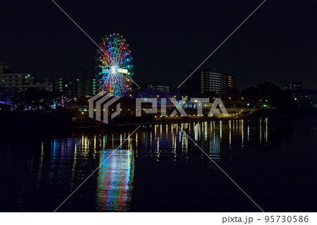 小台橋よりあらかわ遊園の新観覧車を望む　イルミネーション　夜景　北とぴあ 95730586