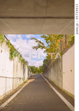 半地下道【あづみ野やまびこ自転車道】 半地下道【あづみ野やまびこ自転車道】 95734915