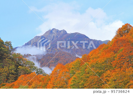 妙高戸隠連山国立公園 秋の雨飾山 妙高戸隠連山国立公園 秋の雨飾山 95736624