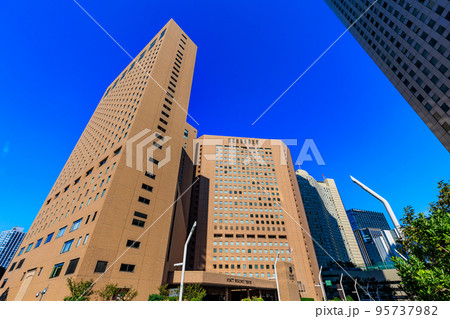 東京　西新宿　ハイアットリージェンシー東京と小田急第一生命ビル 95737982