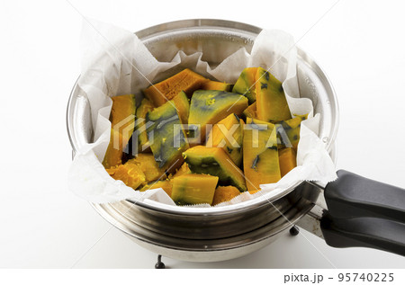 蒸かしカボチャ 95740225