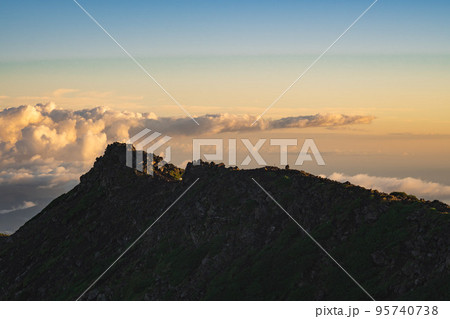 ご来光登山 95740738