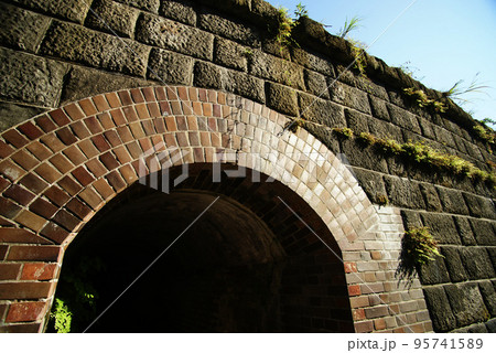 千代ヶ崎砲台跡　イギリス積みレンガ(煉瓦) 95741589