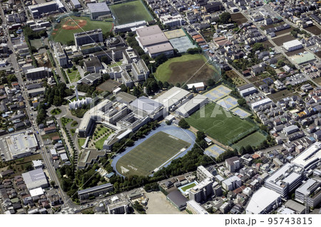 立教大学新座キャンパスを空撮 95743815