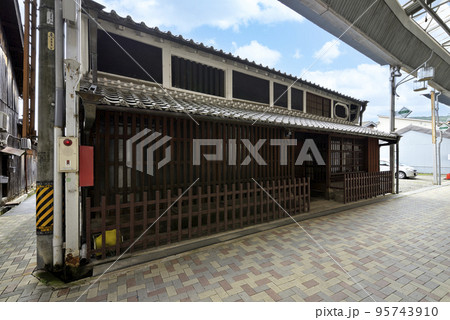 登録有形文化財  保田家住宅（三重県名張市） 95743910