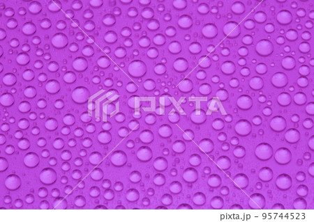 水滴　水玉　テクスチャー 95744523