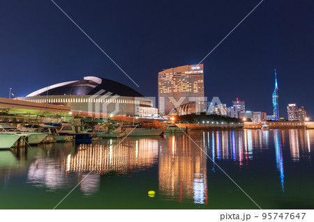 シーサイドももちの夜景 95747647