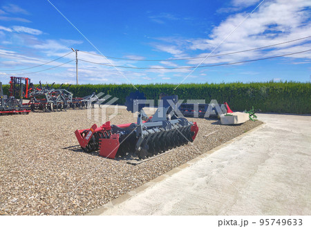 disc plough equipment Saphir in Romania 95749633