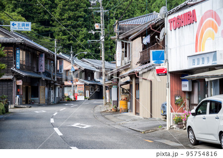 【国道193号・438号】上分川又の街並み 【国道193号・438号】上分川又の街並み 95754816