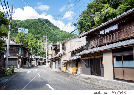 【国道193号・438号】上分川又の街並み 95754819