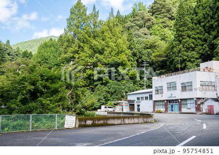 【国道193号・438号】上分川又の街並み 【国道193号・438号】上分川又の街並み 95754851