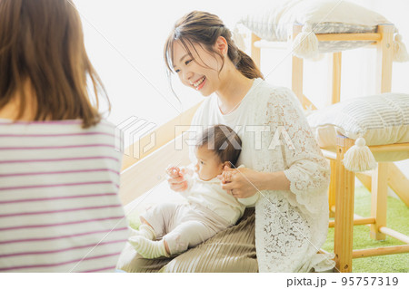 子供部屋　ママ友 95757319