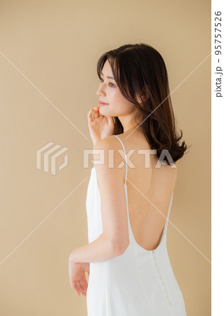 ウェディングドレス ビューティイメージ ウェディングドレス ビューティイメージ 95757526