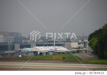 飛行機 航空機 ひこうき 95764423