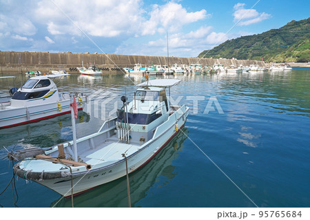 【田村漁港】  和歌山県有田郡湯浅町田 95765684