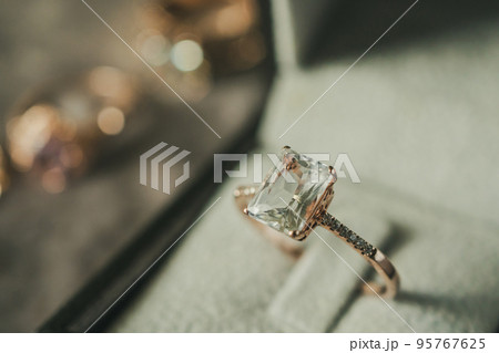 luxury diamond ring in jewelry box vintage style 95767625