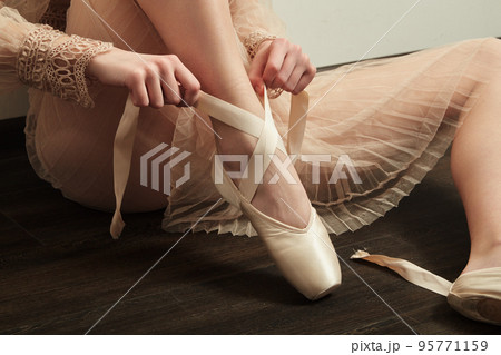 young pretty ballerina 95771159