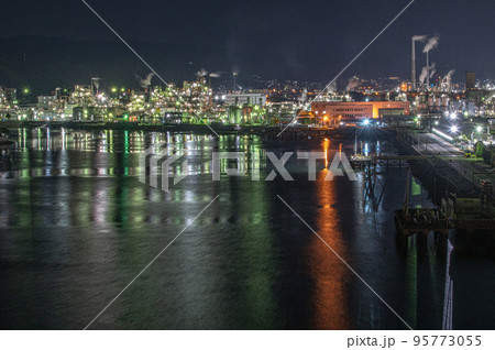 光芒の楼閣　周南工場地帯 95773055