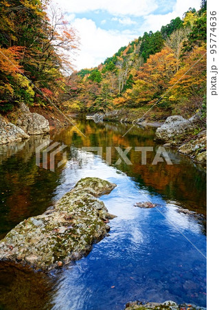 薬研、奥薬研の秋　（22.10.26） 95774636