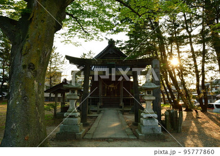 春の山居倉庫(山形県) 春の山居倉庫(山形県) 95777860