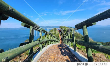 黒崎空中展望所　（眼前は八代海と雲仙天草国立公園） 95783436