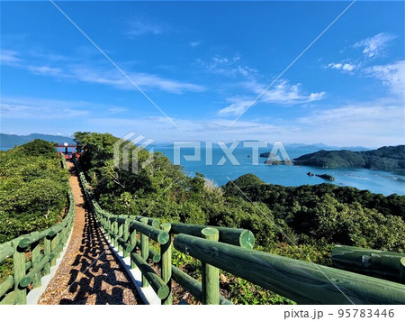 黒崎空中展望所 (眼前は八代海と雲仙天草国立公園) 黒崎空中展望所 (眼前は八代海と雲仙天草国立公園) 95783446