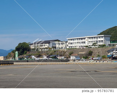 片側（かたそば）港付近の風景 95783781
