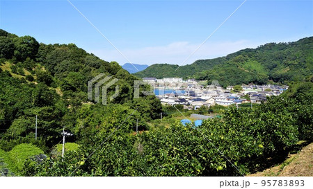 片側かたそば港付近の風景　カーフェリー 95783893