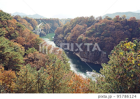 横 アジア 韓国 95786124