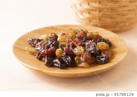 ドライフルーツ・ジャンボレーズンミックス 95786129