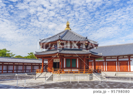 薬師寺　大唐西城壁画殿　玄奘塔 95798080