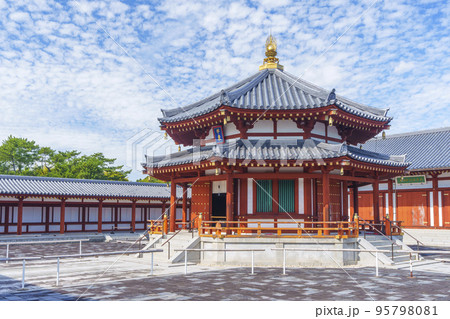 薬師寺 大唐西城壁画殿 玄奘塔 薬師寺 大唐西城壁画殿 玄奘塔 95798081