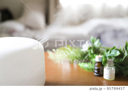 ひゃに置いてある加湿器 95799457