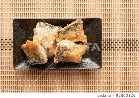 鯖の竜田揚げ 鯖の竜田揚げ 95800129