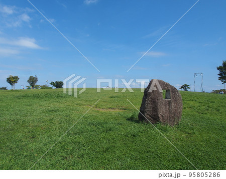 丘の上の公園(名古屋滝ノ水公園) 丘の上の公園(名古屋滝ノ水公園) 95805286