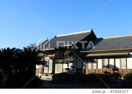 豊田佐吉翁ゆかりの地妙源寺 95806327
