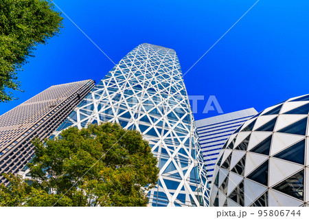 東京 新宿区の都市風景 西新宿の摩天楼 東京 新宿区の都市風景 西新宿の摩天楼 95806744
