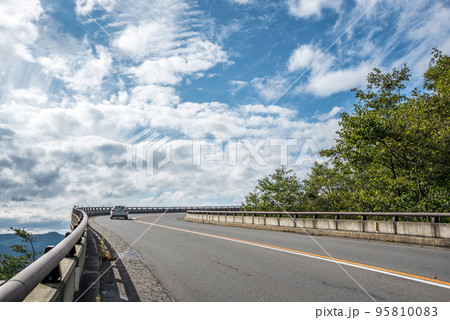 《長野県》紅葉の志賀草津高原ルート　国道292号 95810083