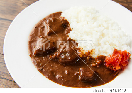 欧風ビーフカレー　ビーフカレー　欧風カレー　カレーライス　 95810184
