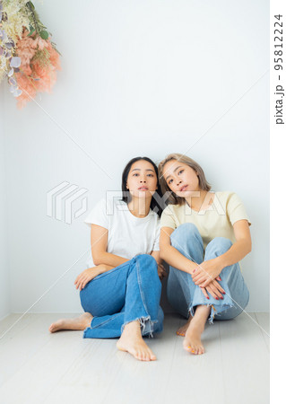 双子の姉妹　デニム 95812224
