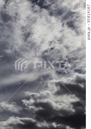曇り空 95814167