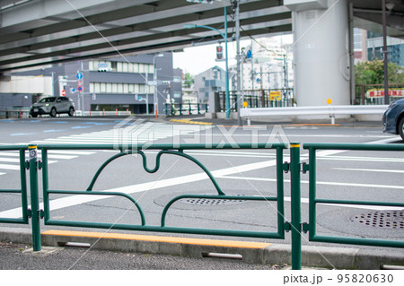 目白通り／東京都新宿区 95820630