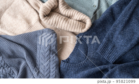 冬物の服|衣替えイメージ 冬物の服|衣替えイメージ 95821099