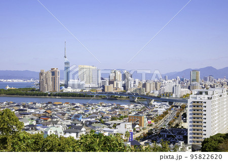 美しい福岡の都市風景 美しい福岡の都市風景 95822620