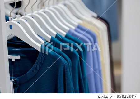 アパレル 洋服 陳列 アパレル 洋服 陳列 95822987
