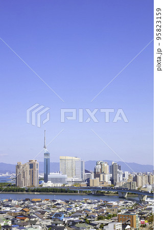美しい福岡の都市風景 95823159