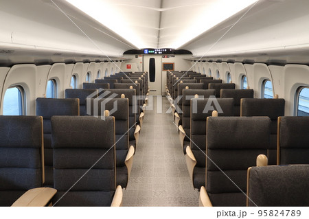 西九州新幹線N700S系かもめ（電車内：1号車-普通車指定席） 95824789