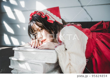 優しい日差しの中で 95824854