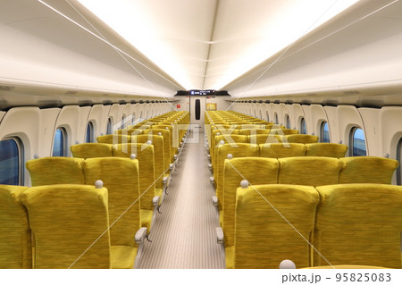 西九州新幹線N700S系かもめ(電車内:4号車-普通車自由席) 西九州新幹線N700S系かもめ(電車内:4号車-普通車自由席) 95825083