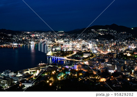 鍋冠山からの長崎夜景_2022年10月撮影_03 鍋冠山からの長崎夜景_2022年10月撮影_03 95829202